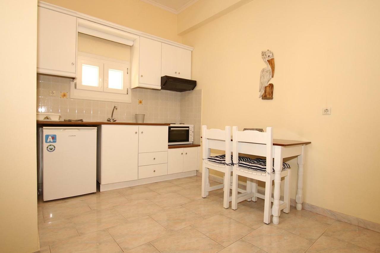 Alex Studios & Apartments Arílasz Kültér fotó