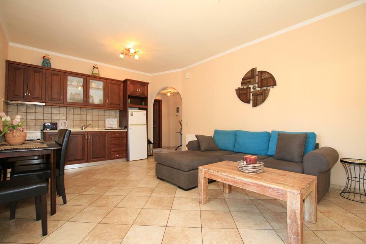 Alex Studios & Apartments Arílasz Kültér fotó